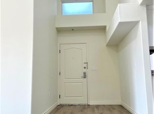 4655 Maplewood Ave, Los Angeles, CA 90004