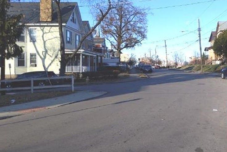 2nd image of 918 Enright Ave