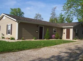 206 N Kimberlin St #B, Troy, IL