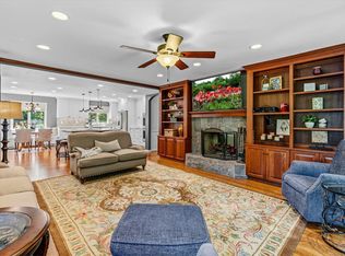 6716 W Shore Dr, Edina, MN 55435