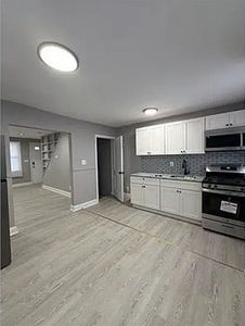 300 Denison St, Baltimore, MD, 21229