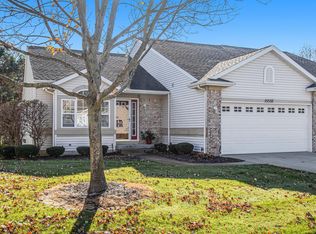 15537 Winchester Cir, Grand Haven, MI