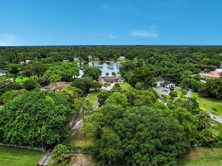 4529 Square Lake Dr — Photo 61