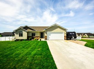 3252 E Edwards Dr, Idaho Falls, ID 83401