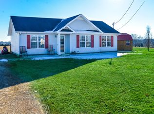 8 Fieldstone Ln, Fayetteville, TN 37334