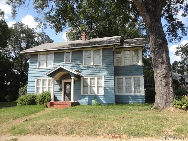 1st image of 1046 College St
