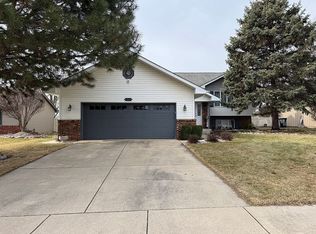 608 N Holly Ln, Griffith, IN