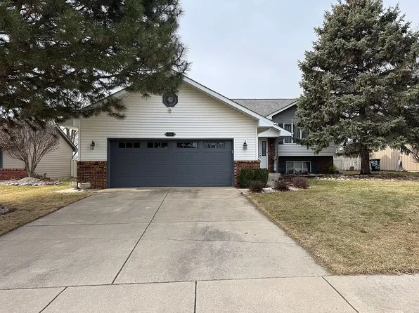 608 N Holly Ln, Griffith, IN 46319