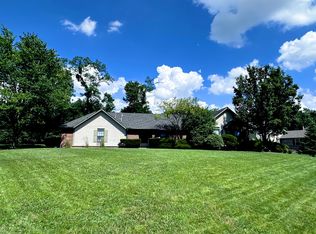 101 Collins Ct, Dayton, OH 45439