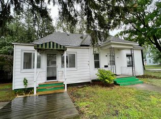 1594 Franklin St, Muskegon, MI 49441