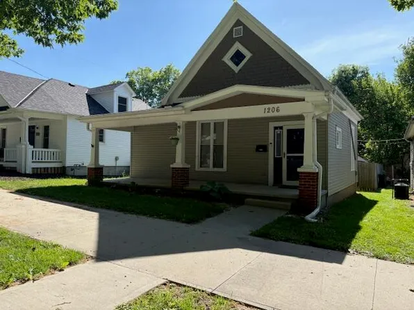 1206 S Noyes Boulevard, St. Joseph, MO 64507