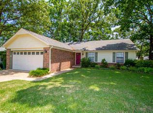 5 Wild Cherry Ct, Little Rock, AR 72211