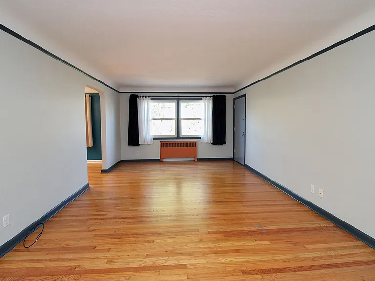 2406 NW Overton St #5 — Photo 5