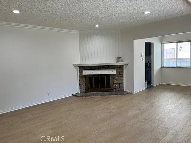 6013 N Walnut Grove Ave — Photo 5