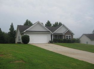 720 Moonlite Trce, Winder, GA 30680