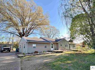 638 E Main St, Warsaw, MO 65355