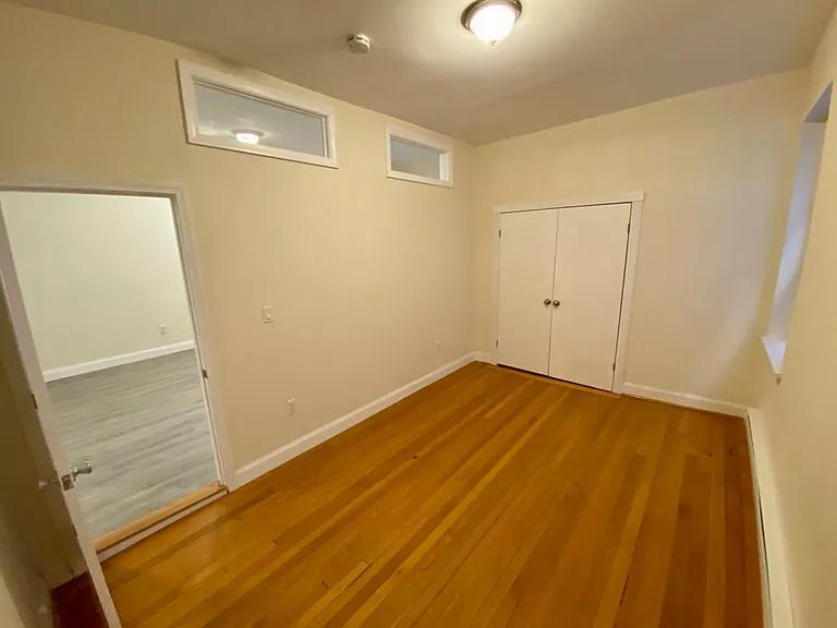 19 Aberdeen St #4X — Photo 7
