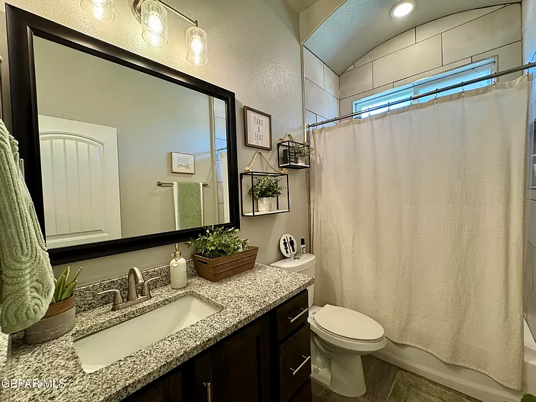 13684 Glen Vista Ln — Photo 44