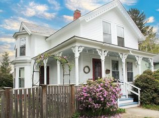 57 Middle St, Northampton, MA 01062