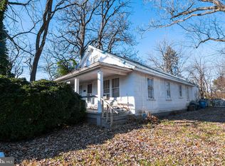 17638 Woodwards Store Rd, Gaithersburg, MD 20877