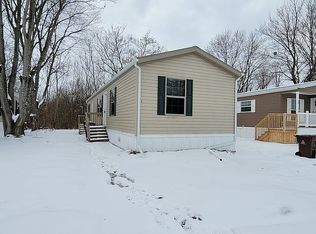 875 W Grand River Ave #11, Williamston, MI 48895