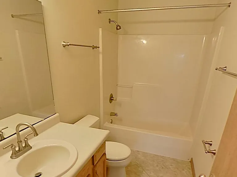 1526 Lionheart Ln — Photo 8