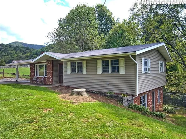 352 Vernon Roten Road, West Jefferson, NC 28694