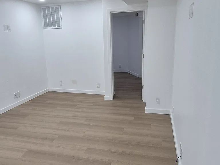 5575 Ogontz Ave #2 — Photo 4
