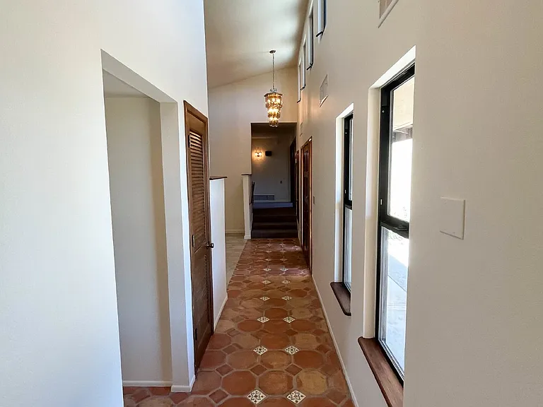 1711 N Placita Tuberia — Photo 16