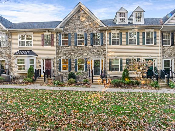 Private front entryway facing wooded area