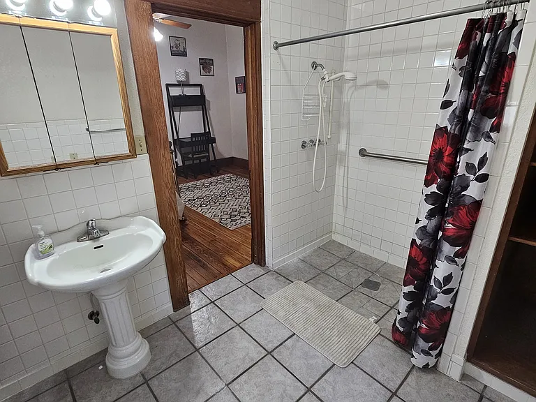 1003 E Rio Grande Ave #1 — Photo 16