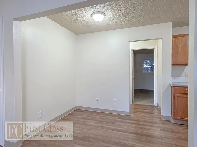 3309 SE 13th Ave #2 — Photo 8