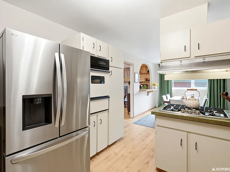 4227 James Dr — Photo 18