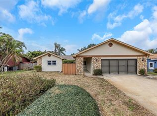 435 Meadowlark Ln, Palm Harbor, FL 34683