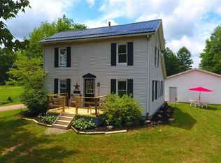 2443 Alliance Rd, Deerfield, OH 44411