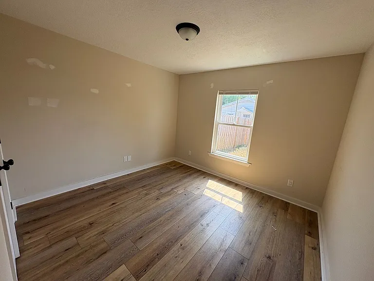 329 N Palo Alto Ave — Photo 9
