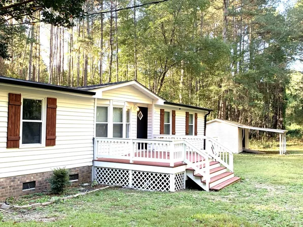 3280 Lakebay Rd, Vass, NC 28394