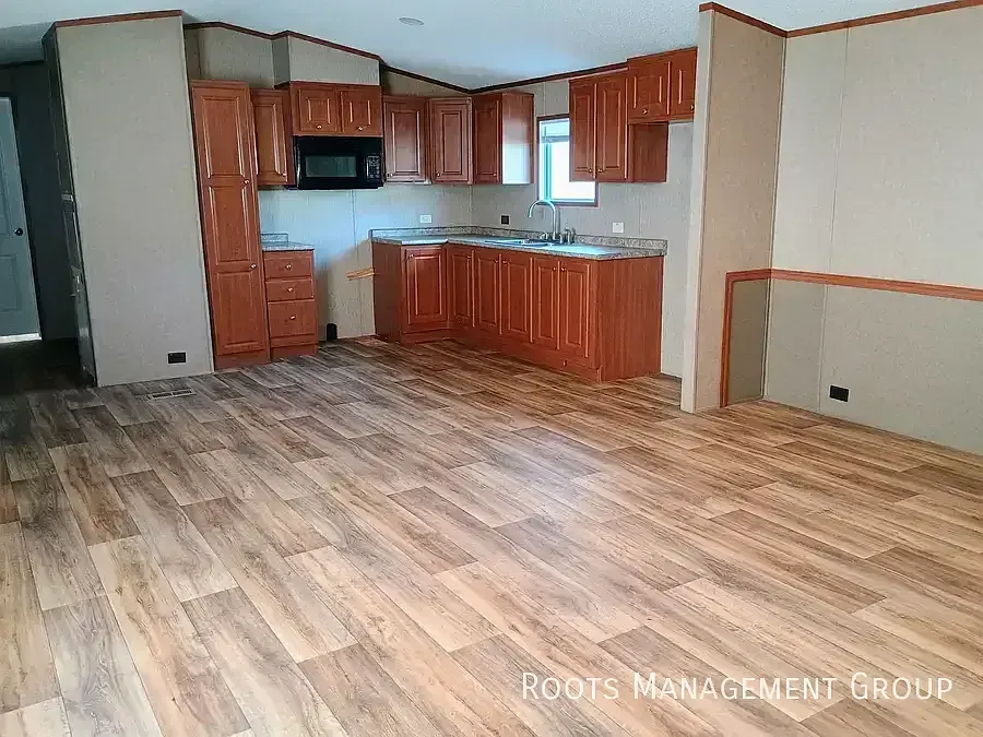 3 Bed 2 Bath Home Available for Lease at Gateway RV - Apply Now! — Photo 3