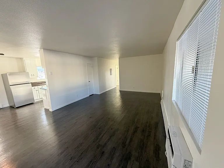 3934 Lugo — Photo 7