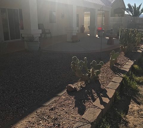 3rd image of 2133 E Desert Lakes Dr
