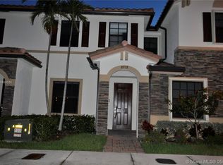 8978 W 35th Way, Hialeah, FL 33018