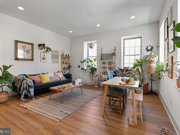 5th image of 1618 Mifflin St #1A