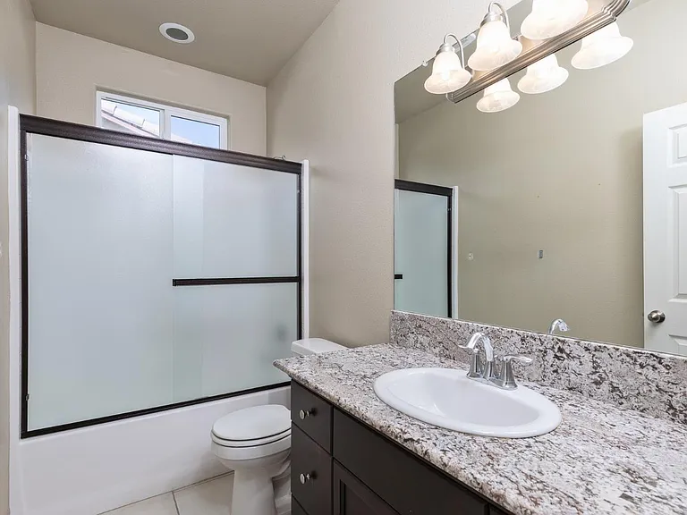 3720 Griffith Ave — Photo 10