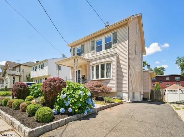 17 Princeton St, Nutley Twp., NJ 07110