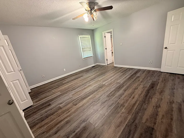 603 Cynthia Ct — Photo 6