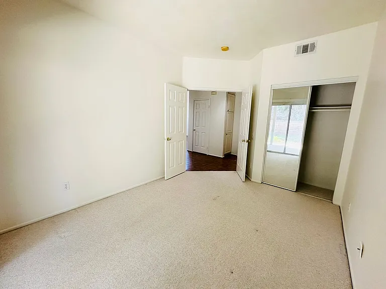 26253 King Edwards Dr — Photo 21