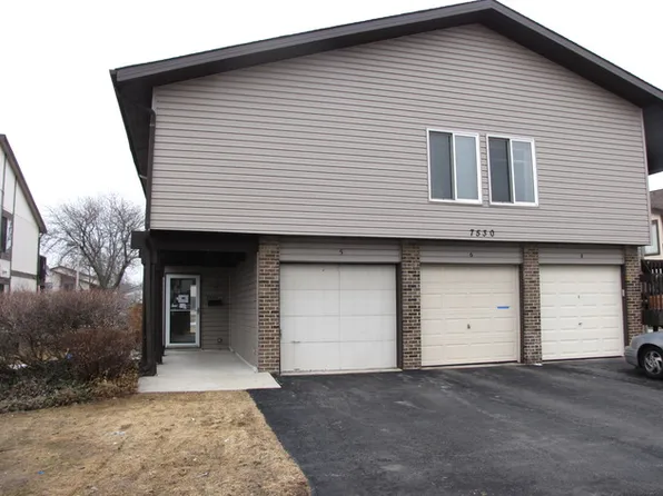7530 Bristol Ln #475, Hanover Park, IL 60133