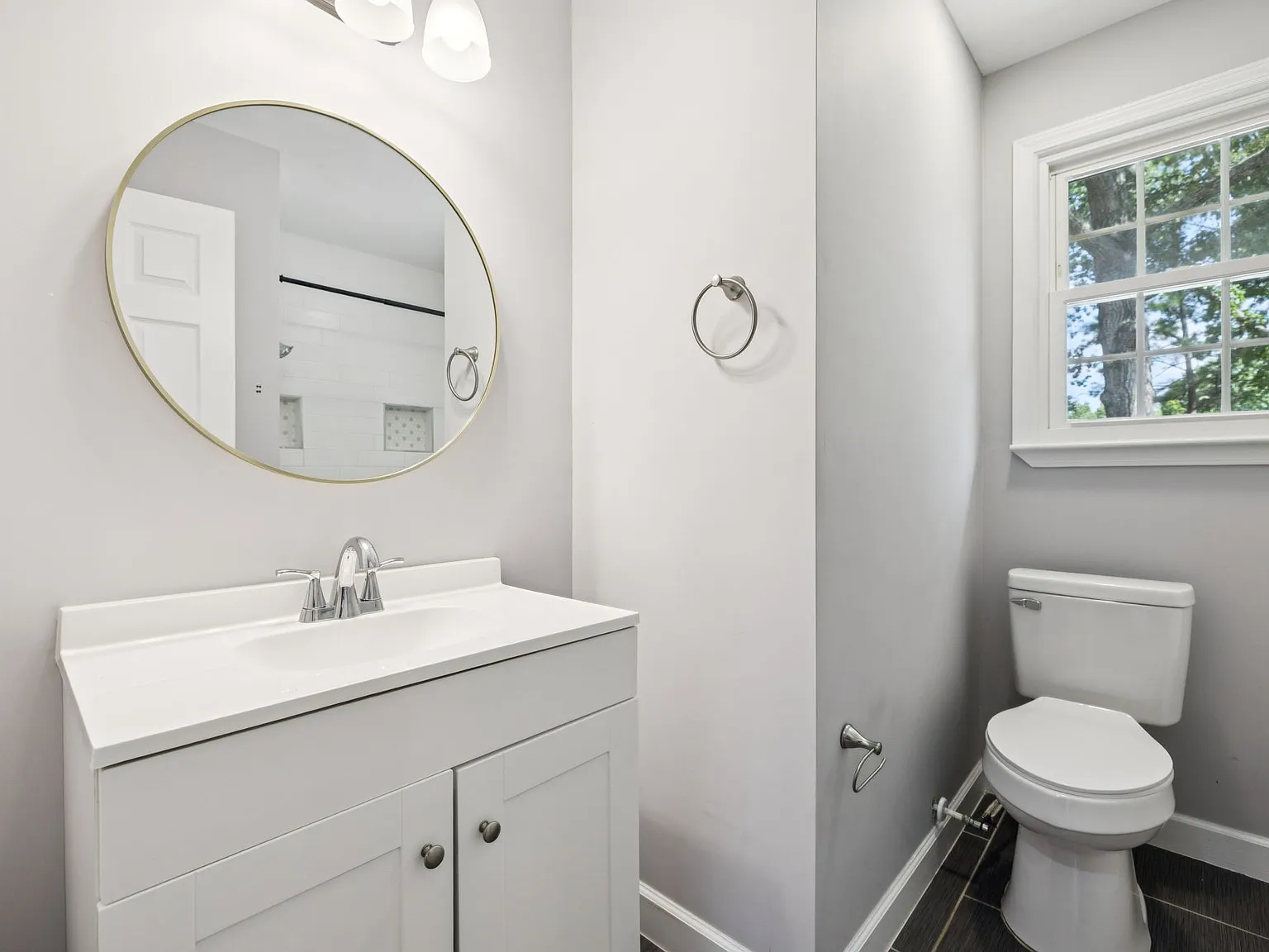 6 bed, 3480 sqft, $3,000 — Photo 2