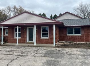 2218 N Rapids Rd, Manitowoc, WI 54220