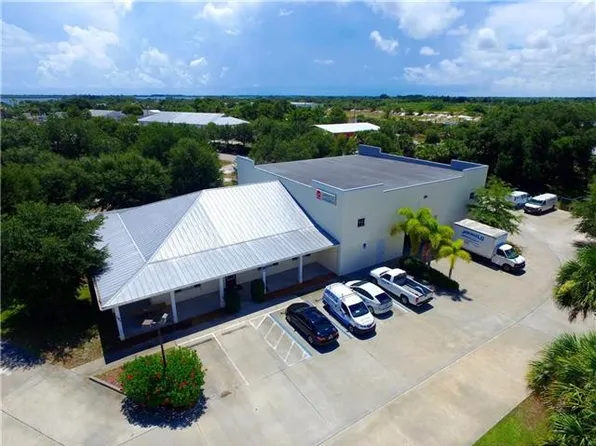 181 Sebastian Blvd, Sebastian, FL 32958